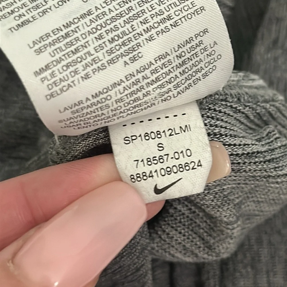Nike racerback heather gray small